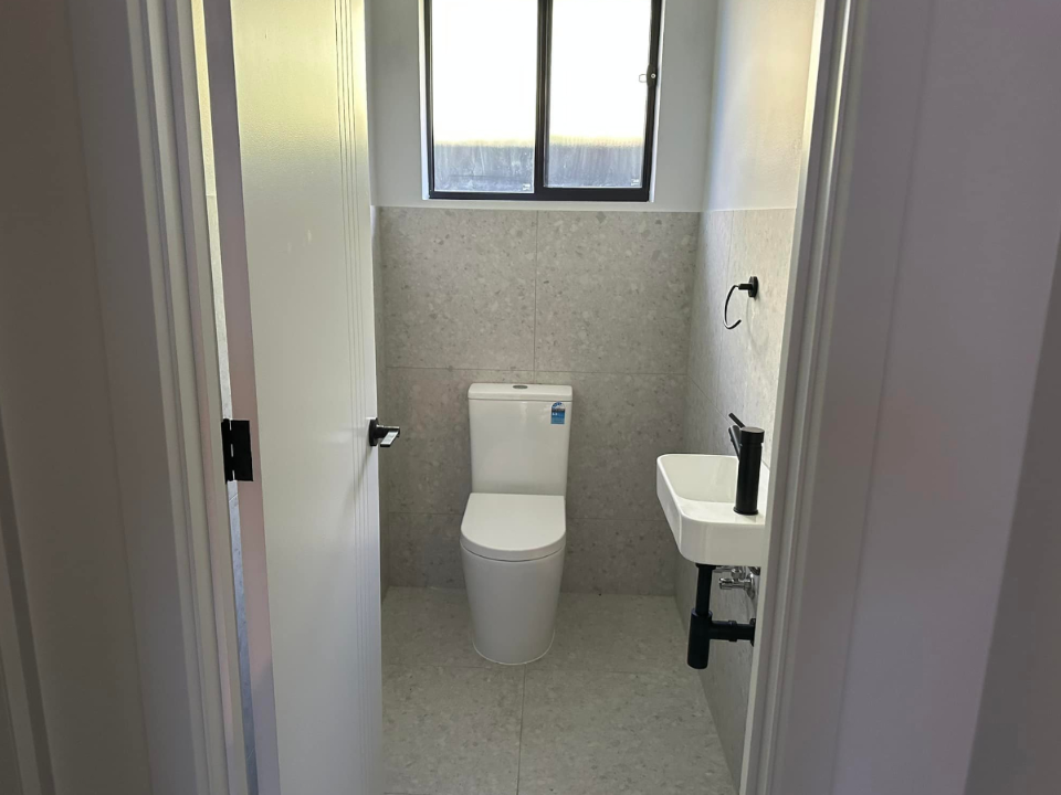 Silicon & Grouting